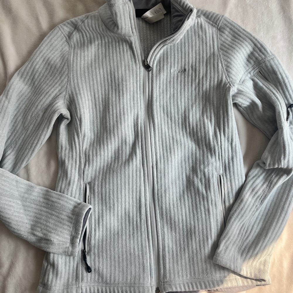 PATAGONIA FITTED ZIP UP JACKET